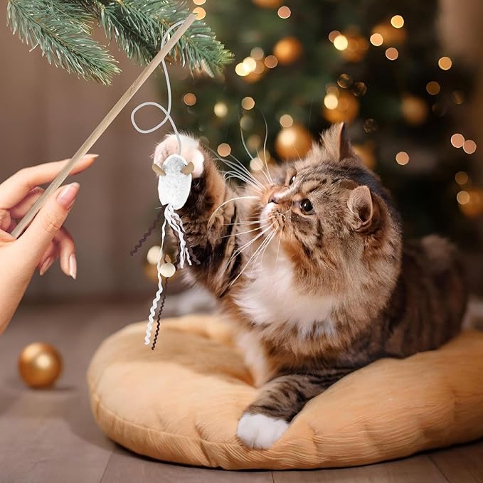 NOWFRESH Cat Wand Toy Set, 2 PCS Interactive Cat Teaser Wands with Cute Bee & Mouse Designs, Equipped with Bells and Streamers to Captivate Your Cat’s Attention