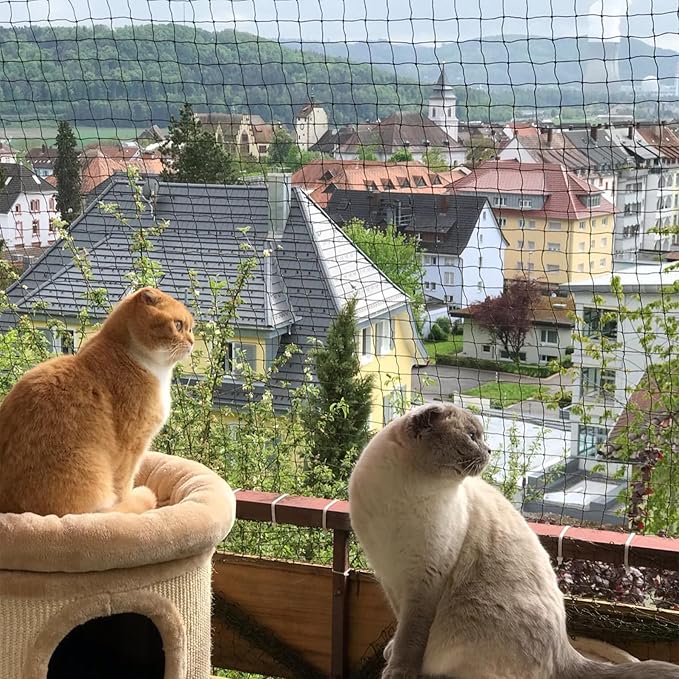 Cat Netting Balcony, Wire-reinforced Cat Net, Bite and Tear-resistant, UV and Weather-resistant, Balcony Cat Anti-Fall Netting for Pets, Cat Protection Net for Windows Patio Balcony - 10x26ft/3x8m