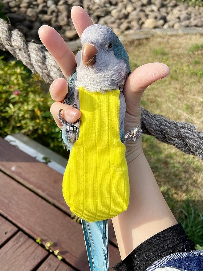 Parrot Bird Diapers, Birds Flight Suit, Parrot Clothes, Pet Animal Costumes, Bird Clothes, Cockatiel Bird Diaper, Pet Bird Diapers, Parrot Flight Suit, Bird Parrot Clothes (Yellow, XL)